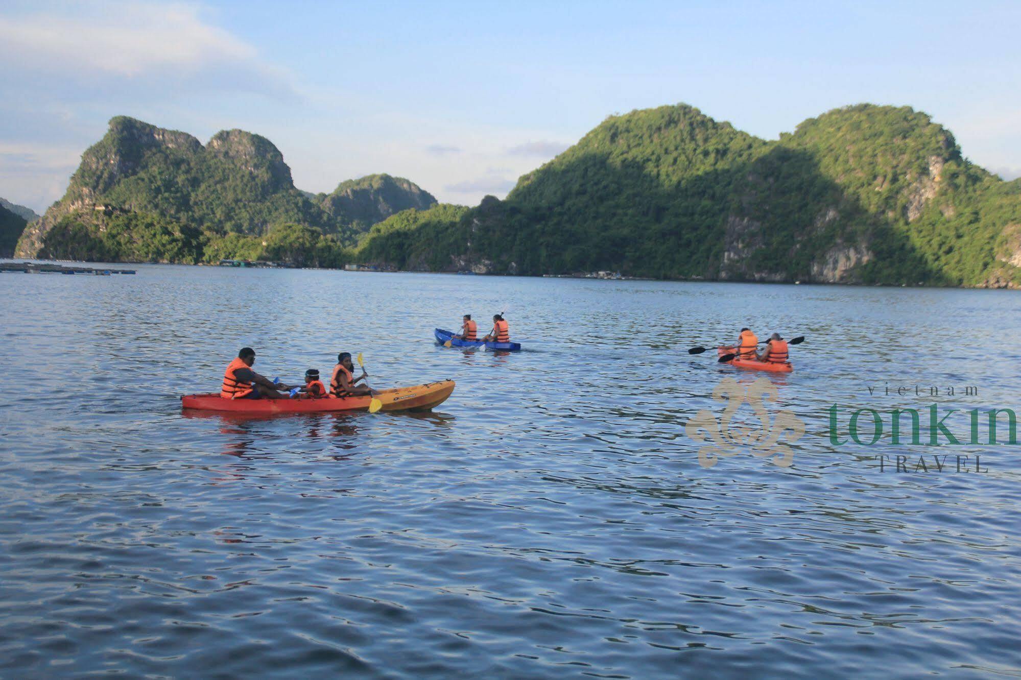 Hotel Legacy Cruise Hạ Long Exterior foto